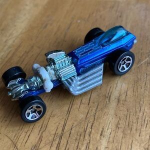 Hot Wheels 1994 Malaysia Birdhouse Coffin Car Blue Diecast 1/64